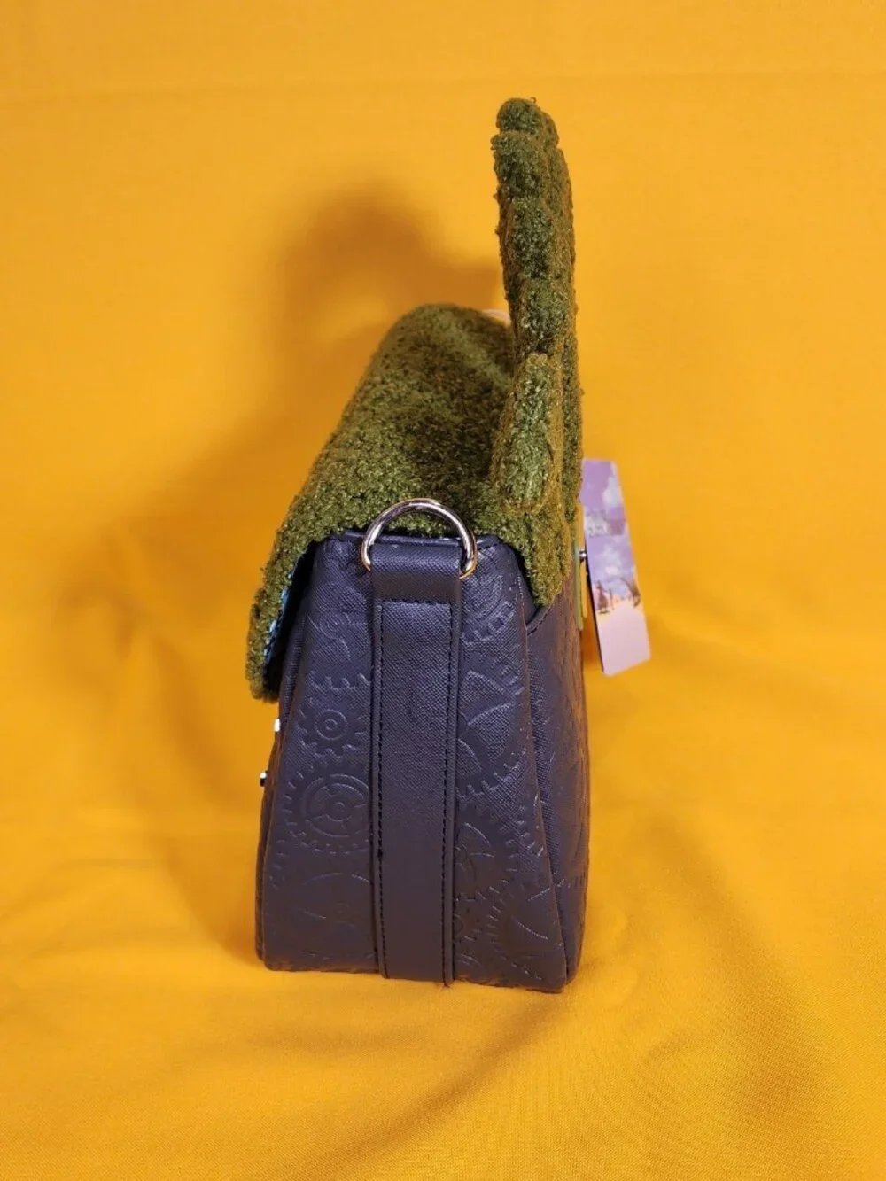 Loungefly Edward Scissorhands Sherpa Topiary Floral Horror Movie Crossbody Bag - Picture 8 of 12